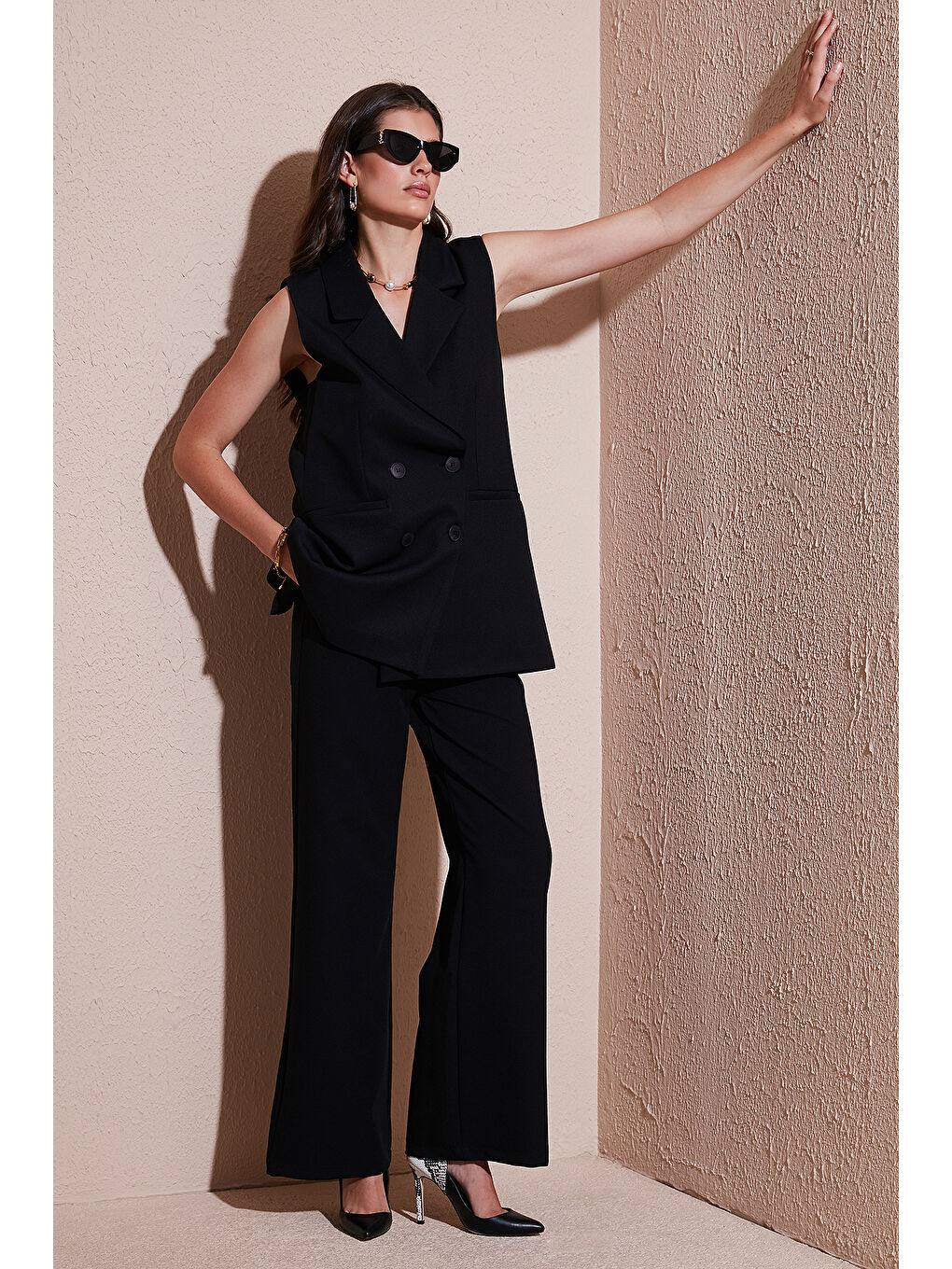 Siyah Wide Leg Orta Yüksek Bel Bol Paça Kadın Kumaş Pantolon 6522974