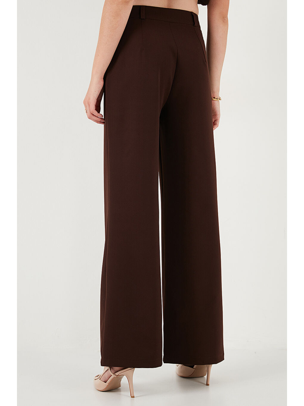 Kahverengi Wide Leg Orta Yüksek Bel Bol Paça Kadın Kumaş Pantolon 6522974-6