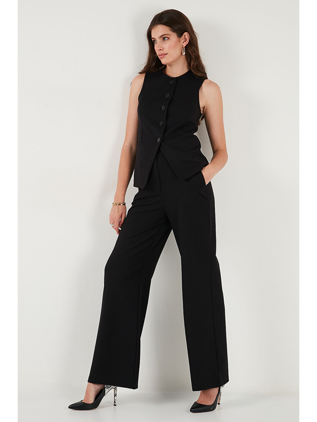 Siyah Wide Leg Orta Yüksek Bel Bol Paça Kadın Kumaş Pantolon 6522974-2