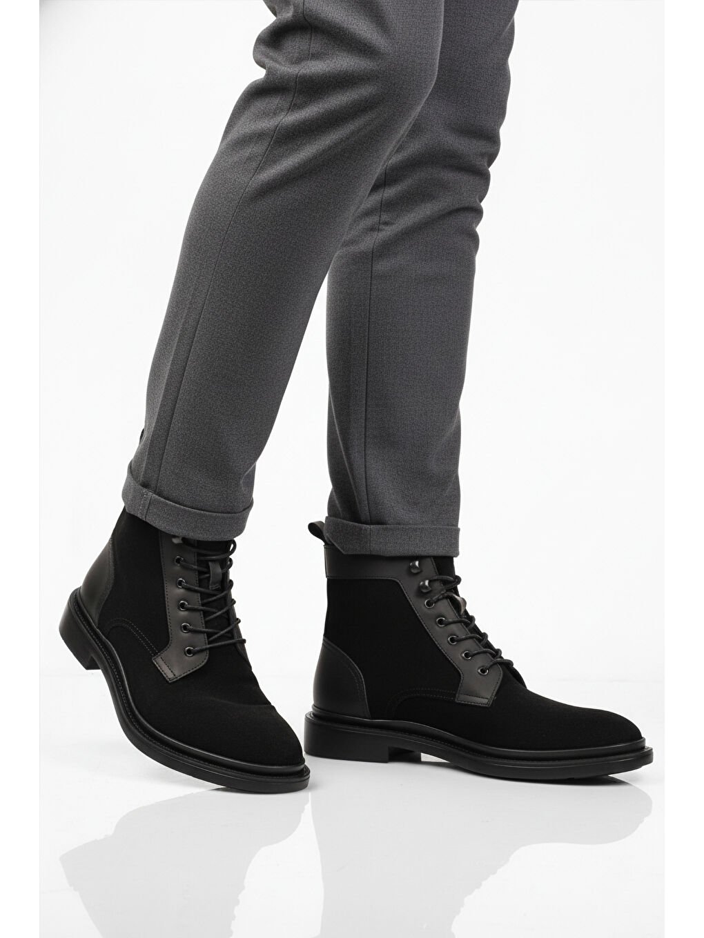 Siyah Süet Hakiki Deri Bağcıklı Erkek Bot Po 2439 M