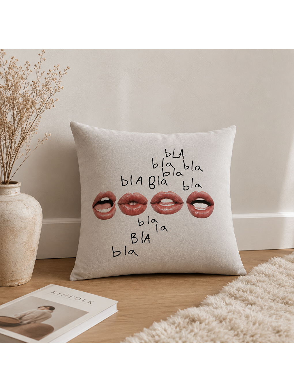 Bej Bla Bla Dudak Yazı Baskılı Pop Art Dekoratif Kırlent Kılıfı Modern Dekor 43x43 Cm-1