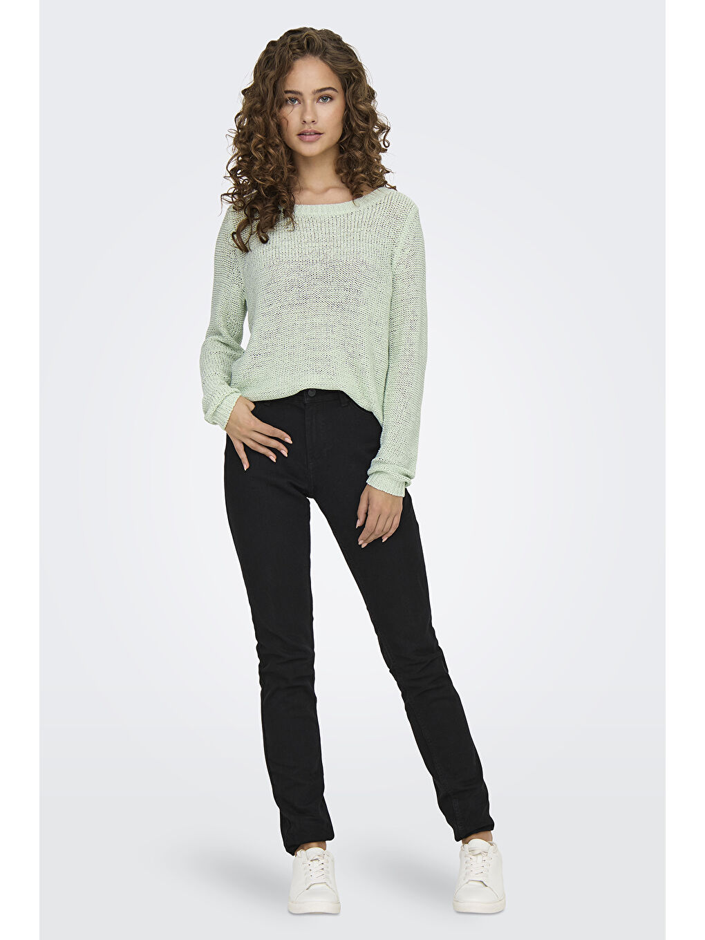 Yeşil Onlgeena Regular Fit Bisiklet Yaka Örme Kazak 15113356A-1