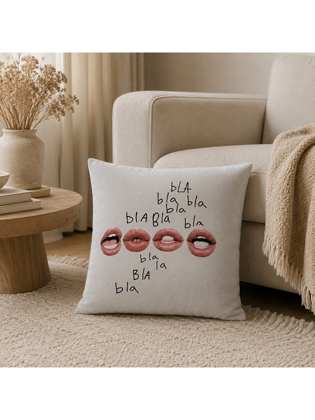 Bej Bla Bla Dudak Yazı Baskılı Pop Art Dekoratif Kırlent Kılıfı Modern Dekor 43x43 Cm-3