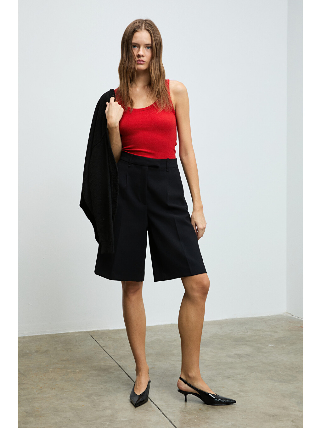 Lıllesol Kadın Fitilli Görünümlü Slim Fit Vücuda Oturan Havuz Yakalı Pamuklu Basic Kırmızı Atlet-4