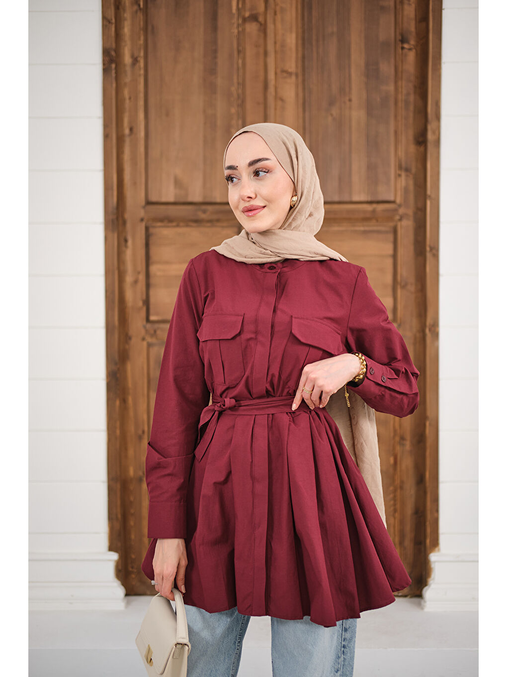 Kadın Çift Cep Detay Gizli Düğmeli Bel Bağlamalı Gömlek Bordo-3
