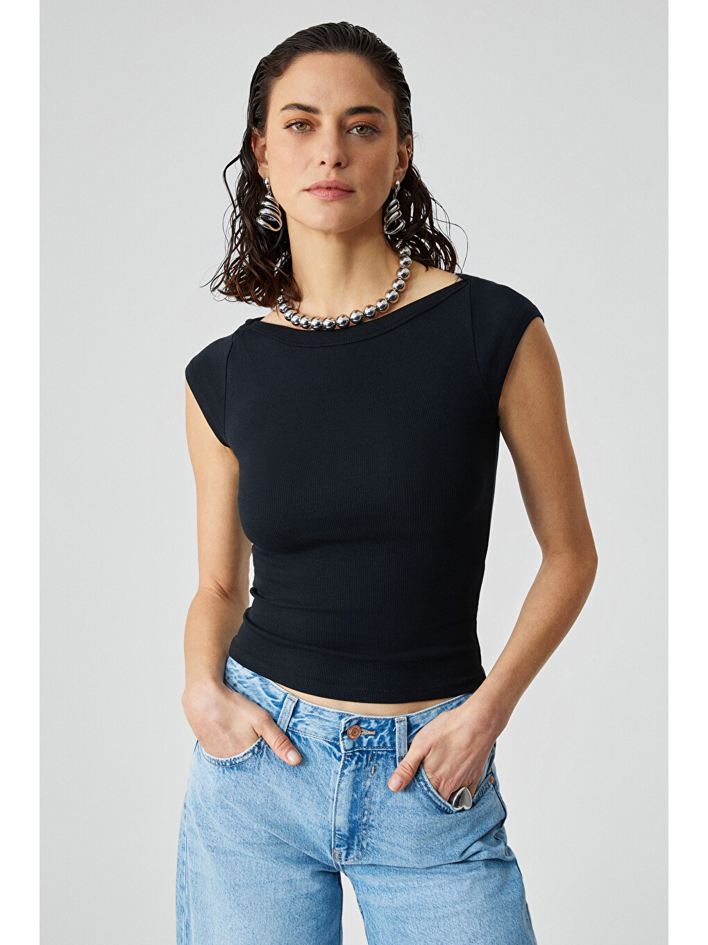 Siyah NOEMI Kadın Balerin Yaka Kısa Kol Slim Fit Ribanalı SİYAH Bluz