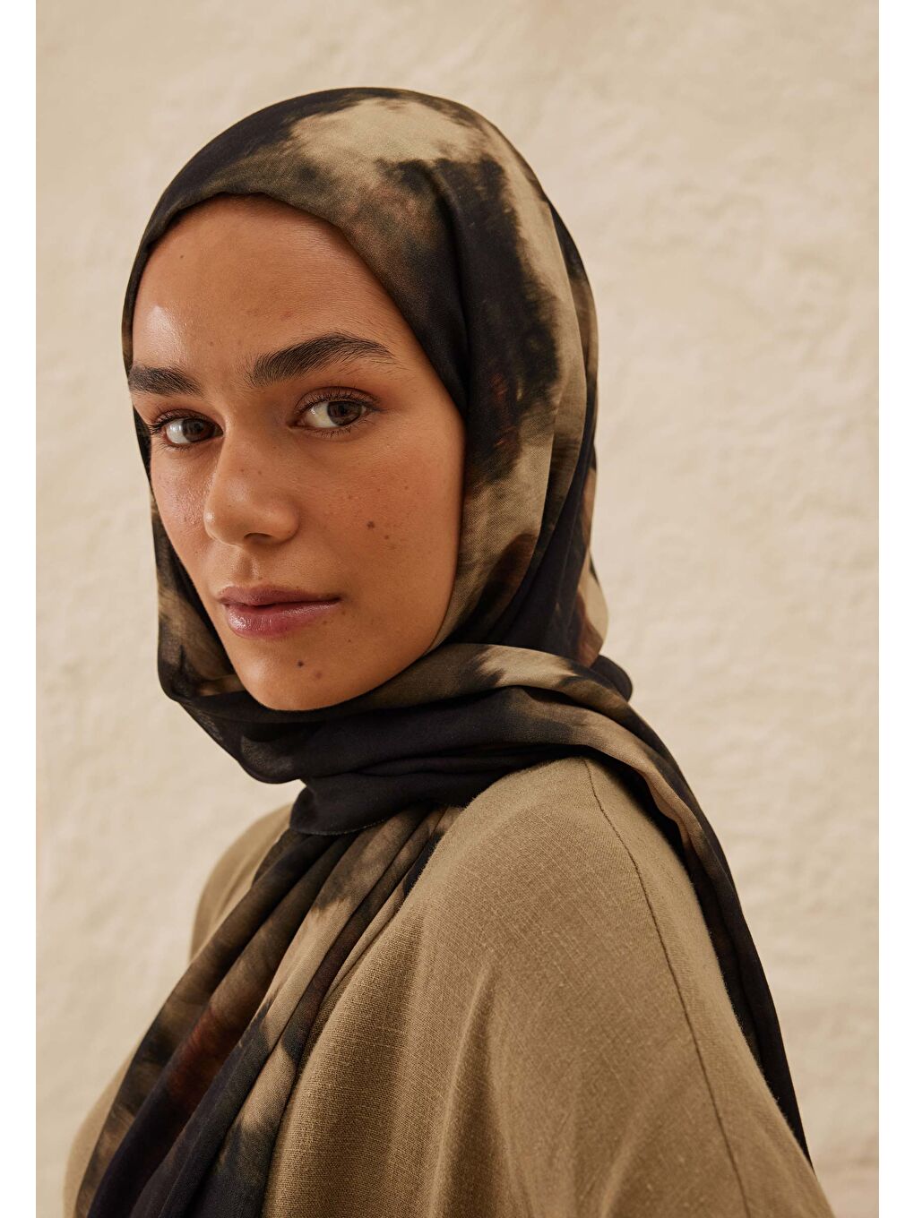 Batik Desen Rami Şal Siyah-3