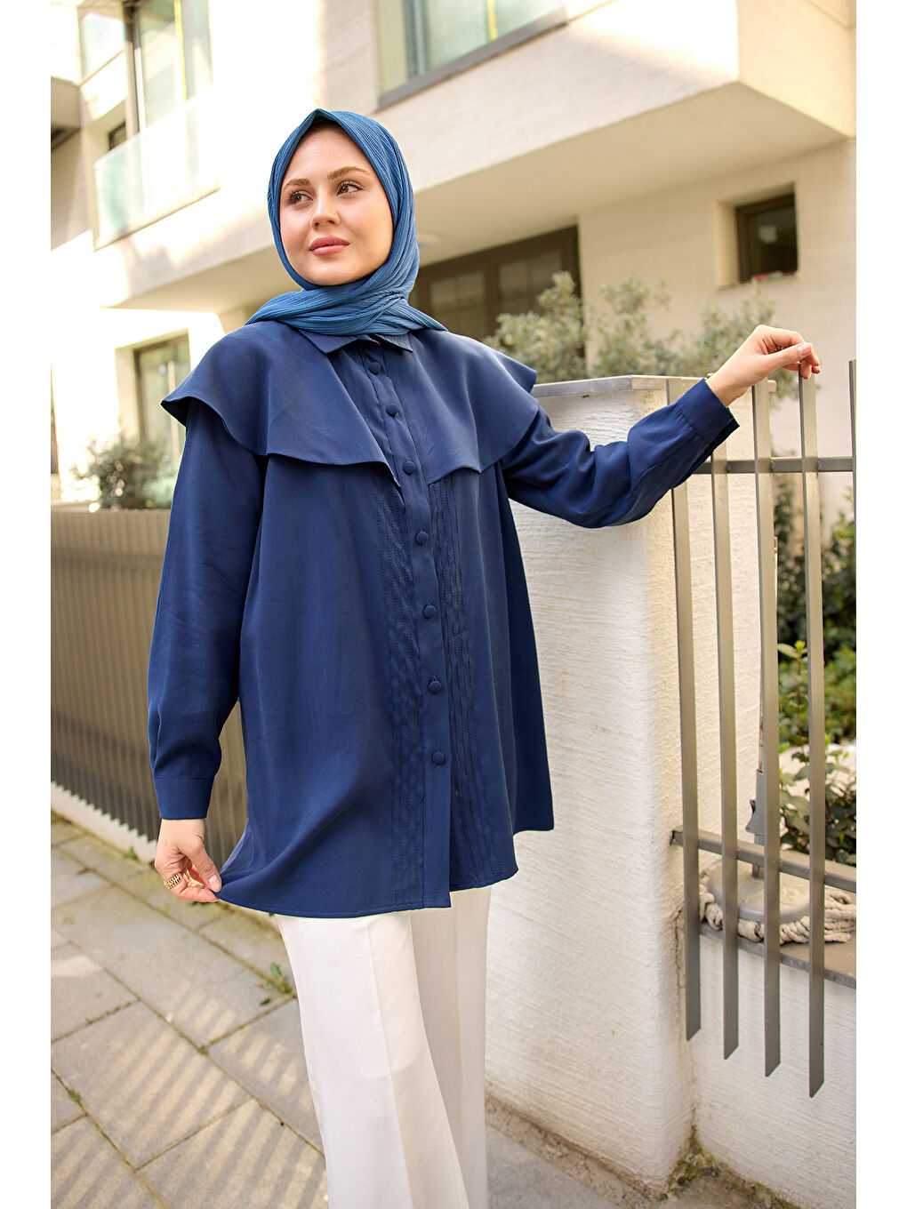 Kadın Süs Dikişli Gömlek Lacivert-2