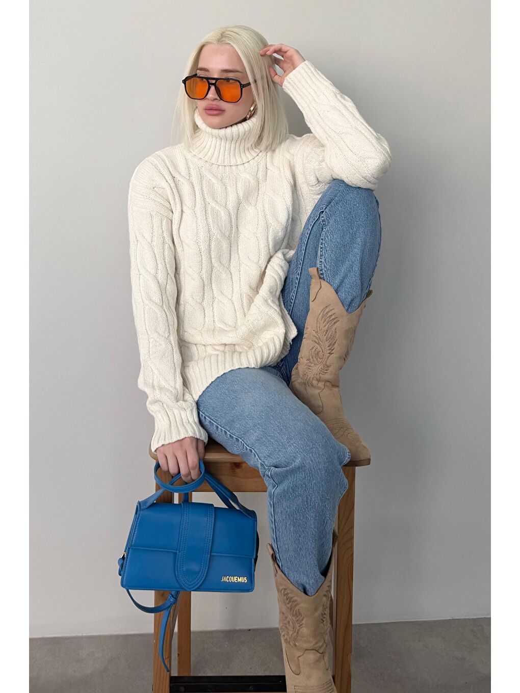 Ekru Boğazlı Triko Kazak Mg2376-3