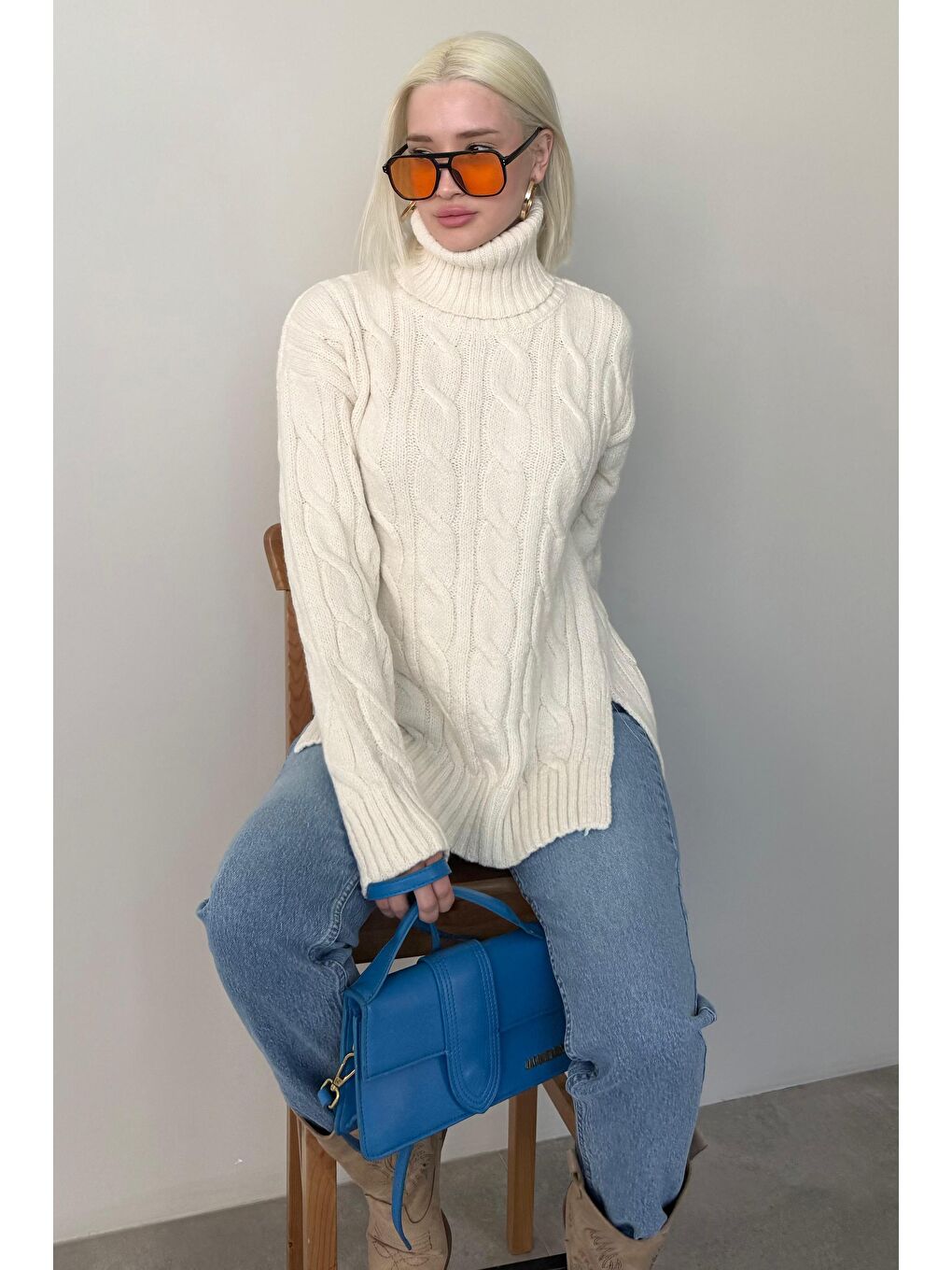 Ekru Boğazlı Triko Kazak Mg2376-4