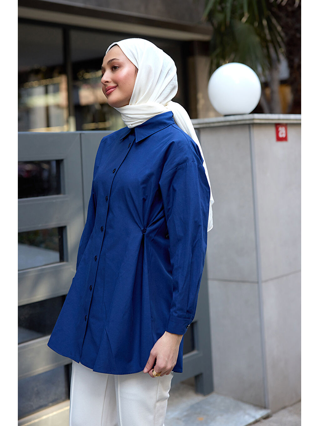 Kadın Yanları Düğme Detaylı Gömlek Lacivert-1