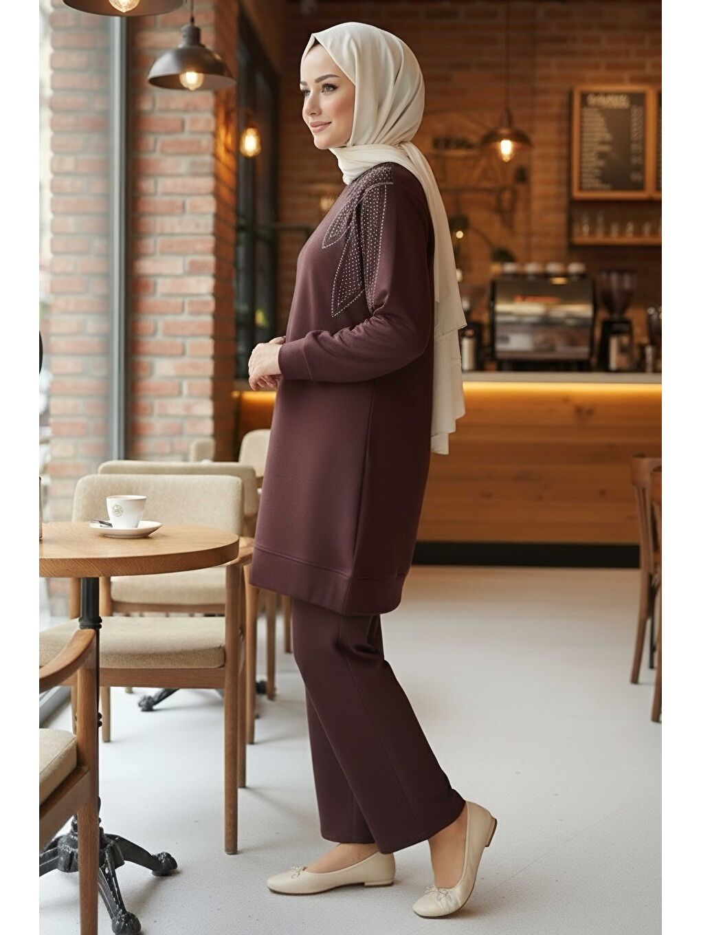 Kahverengi Taş Detaylı Modal İkili Takım Kahve - 28045-KAHVE-1