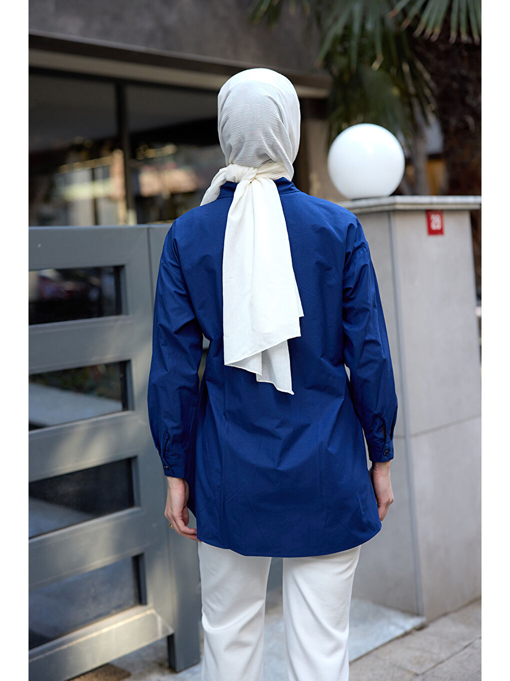 Kadın Yanları Düğme Detaylı Gömlek Lacivert-3