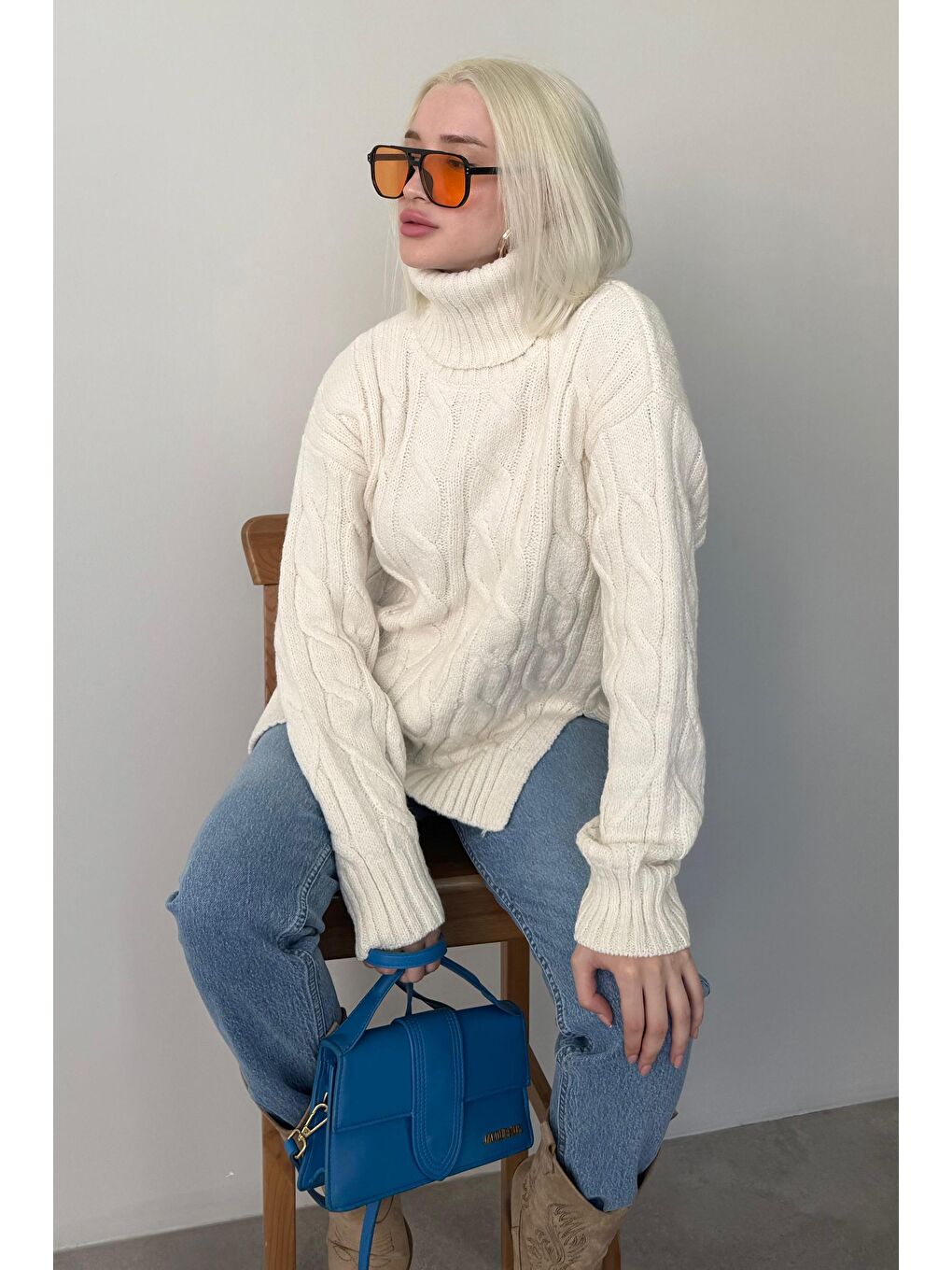 Ekru Boğazlı Triko Kazak Mg2376-6