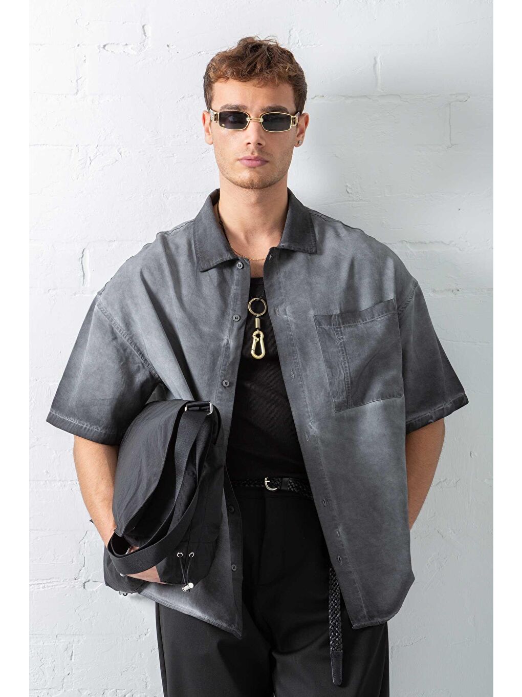 Erkek Yıkamalı Kısa Kollu Oversize %100 Pamuk Gömlek Siyah-1