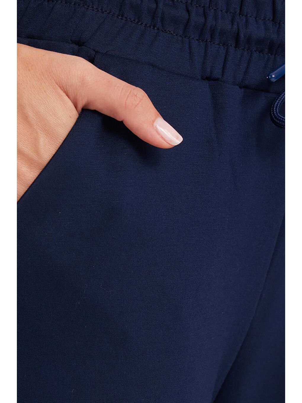 Kadın Relax Fit Rahat Kesim Modal Kumaş Beli Bağlamalı Lastikli Jogger Lacivert Eşofman Altı-5