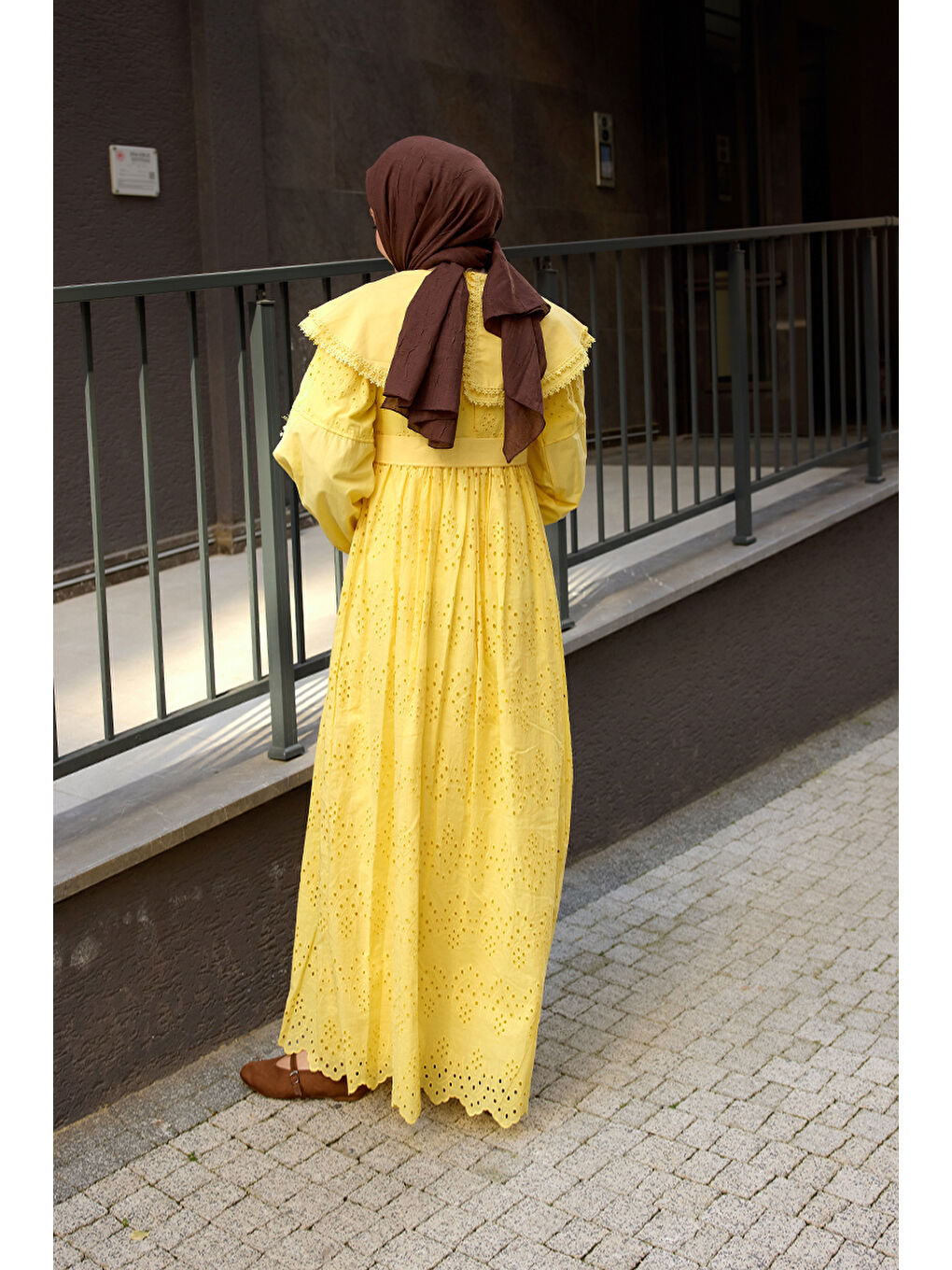 Kadın Bebe Yaka Dantel Detay Elbise Sarı-3