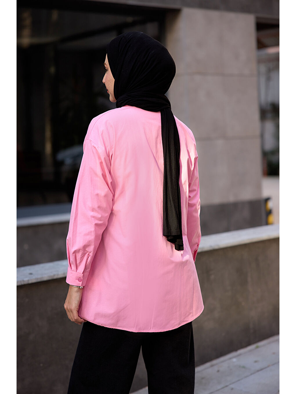 Kadın Yanları Düğme Detaylı Gömlek Pembe-2