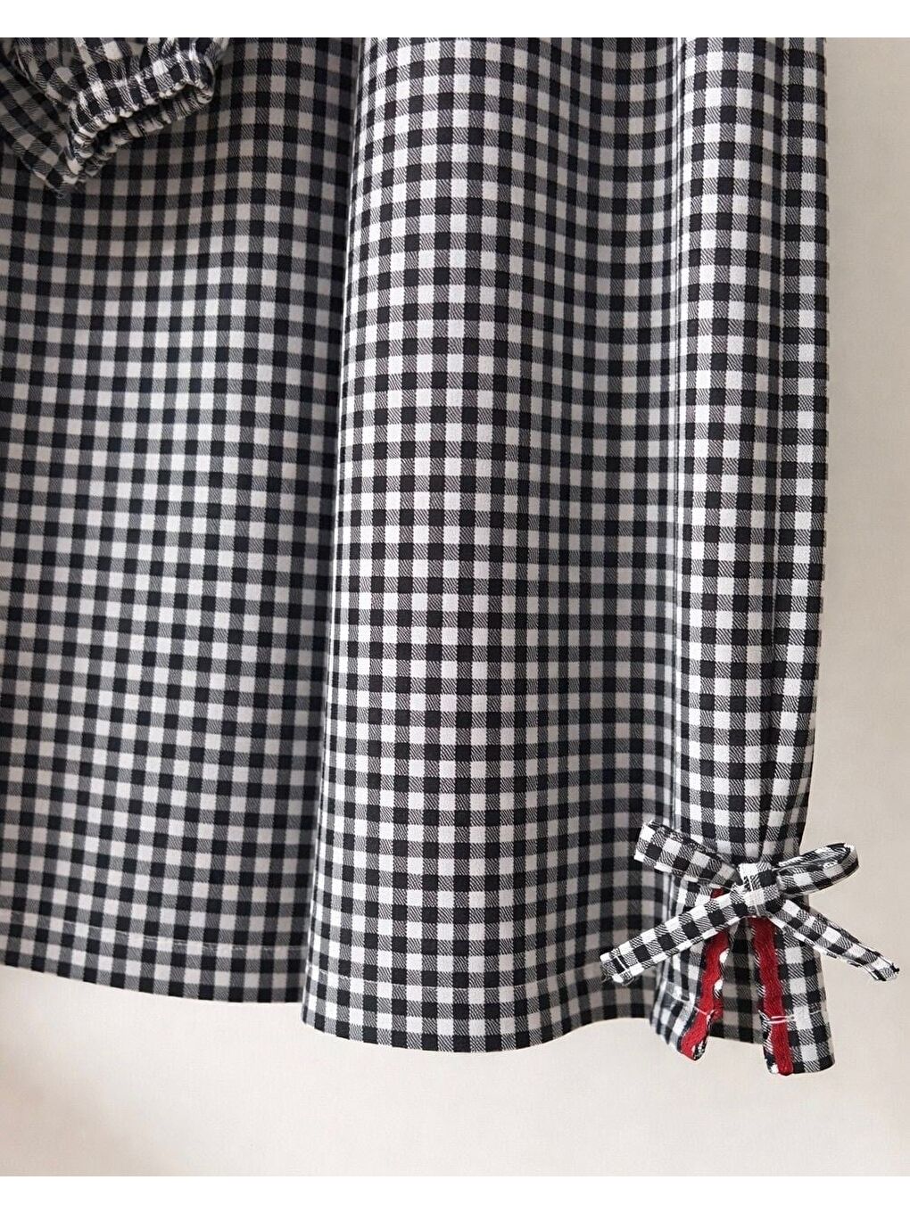 Kız Çocuk Pamuklu Siyah Beyaz Pötikare Gömlek Pantolon Takım - Büyük Yakalı Fiyonk Detaylı-6