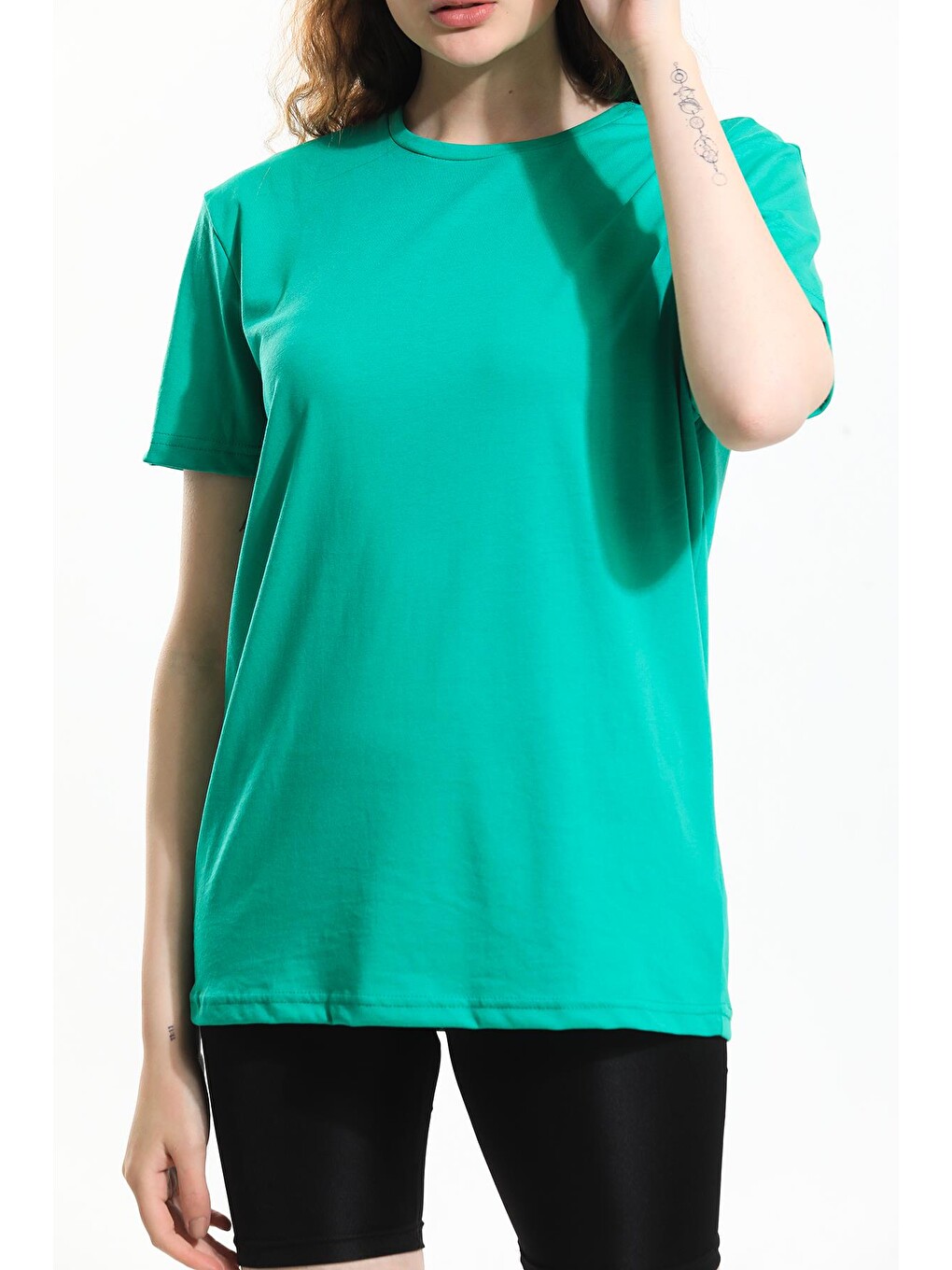 Yeşil Oversize Fit Pamuklu Kısa Kollu Basic Uniseks Kadın Erkek Tişört-1