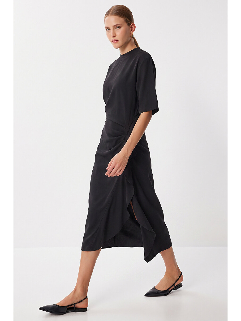Siyah Drapeli Midi Modal Elbise SİYAH LNT0033-2