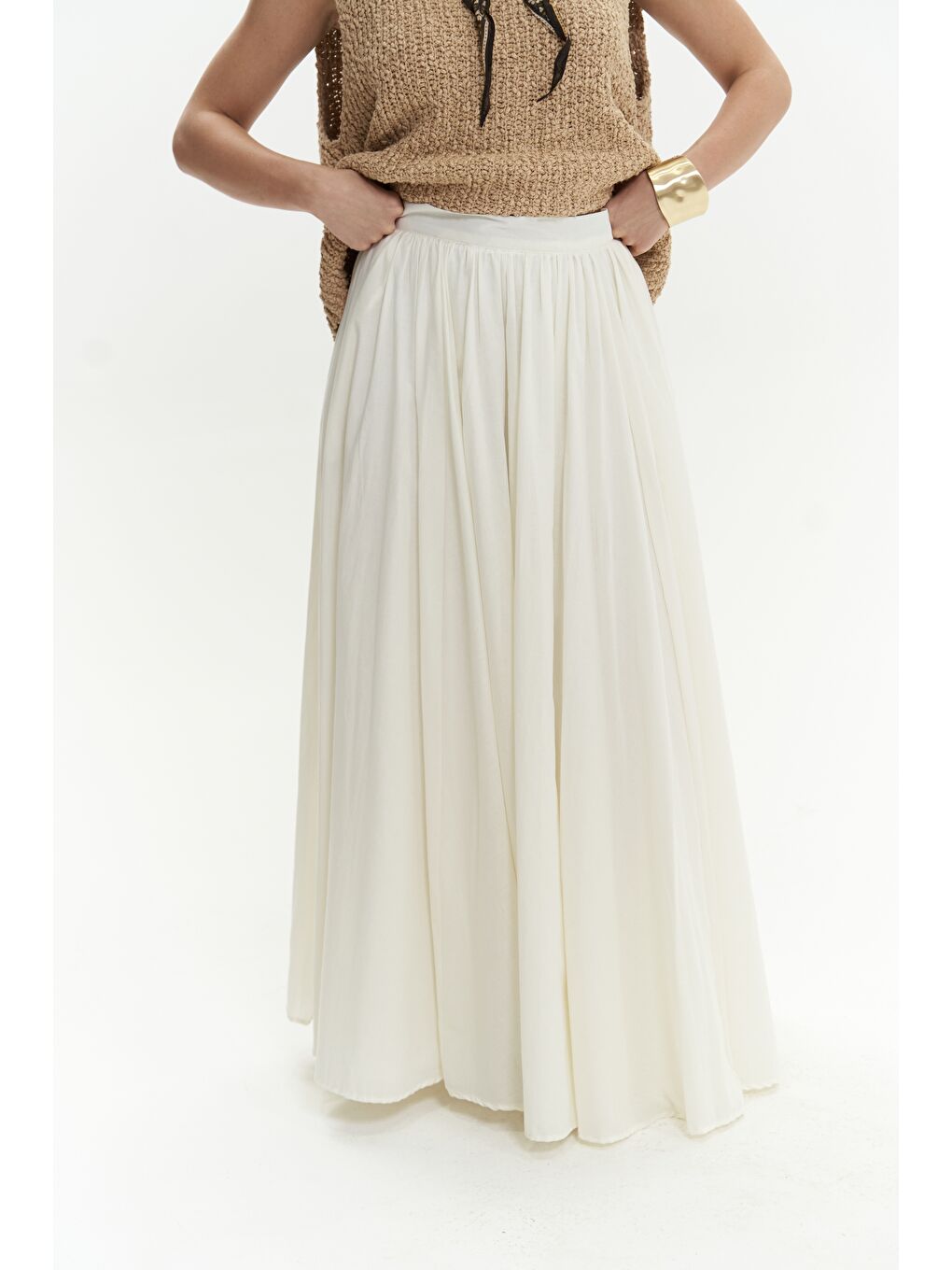 Faylinn Pileli Uzun Ekru Etek-2