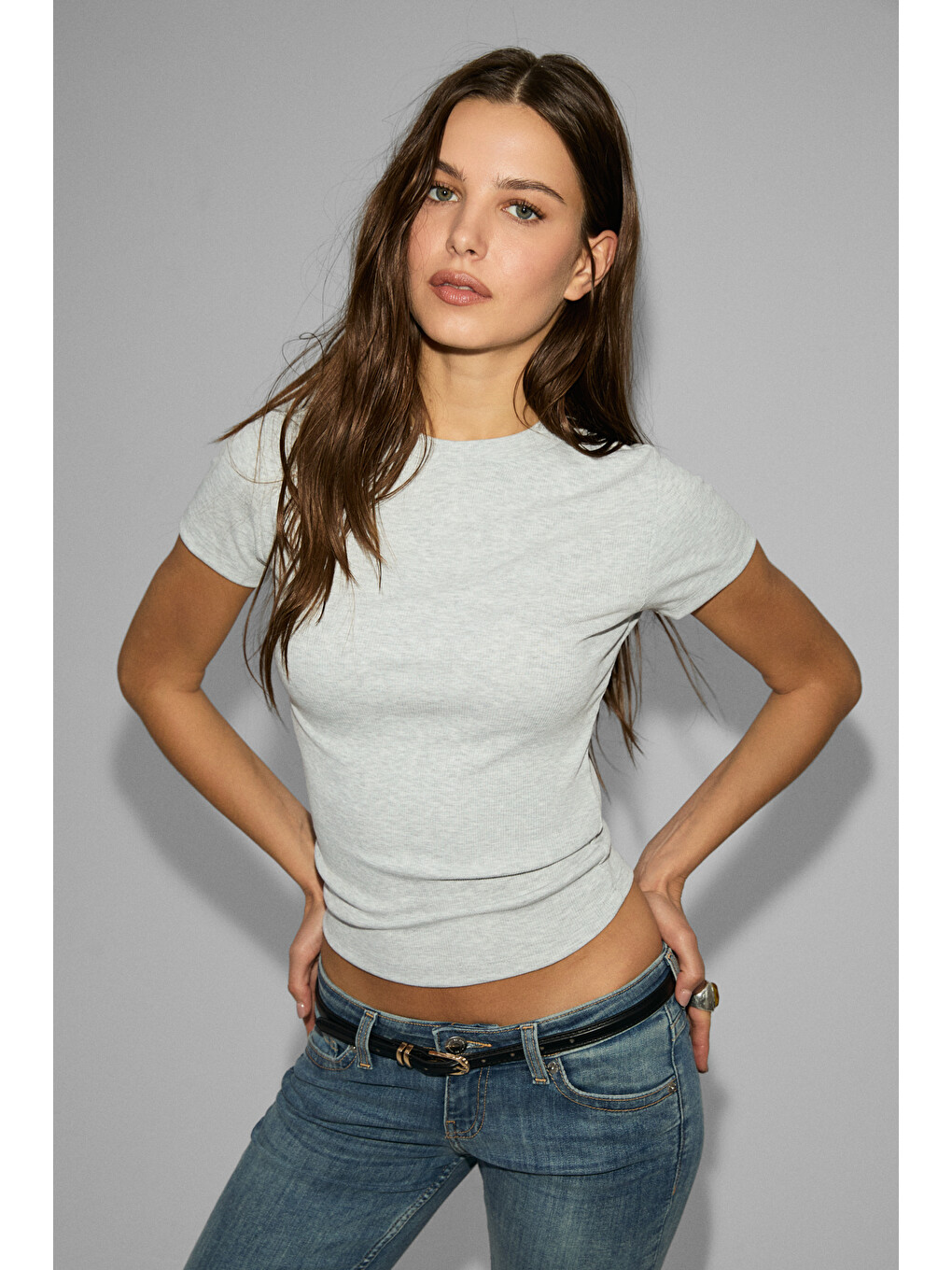 Gri GLOOM Kadın Yumuşak Ve Esnek Kumaşlı Bisiklet Yakalı Crop GRİ MELANJ T-Shirt-2