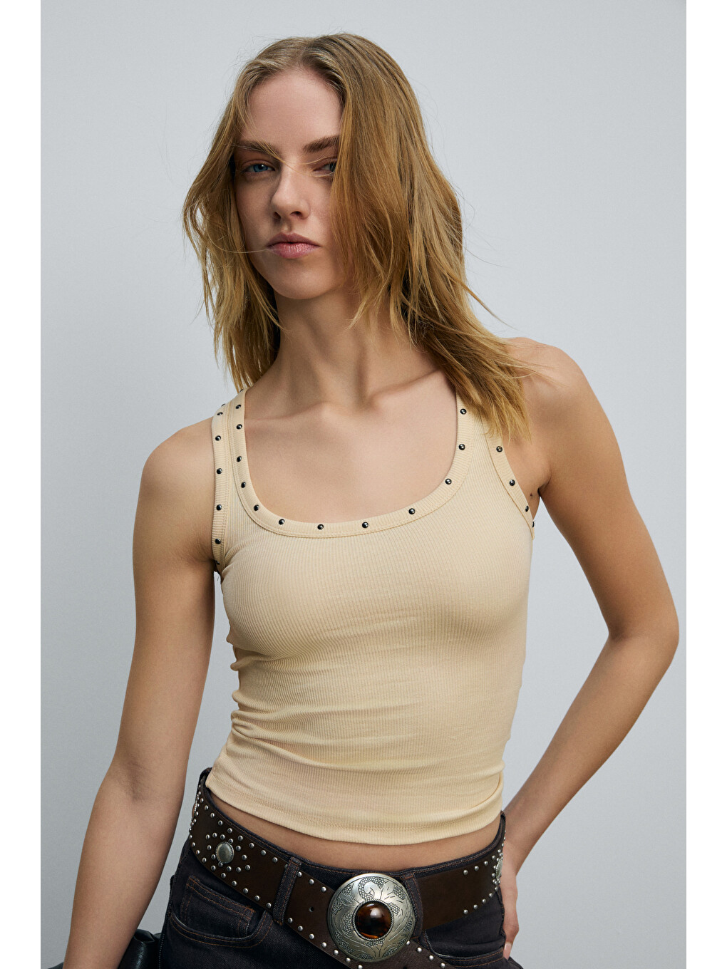Lıllesol Kadın Fitilli Görünümlü Slim Fit Vücuda Oturan Havuz Yakalı Pamuklu Basic Bej Atlet-1