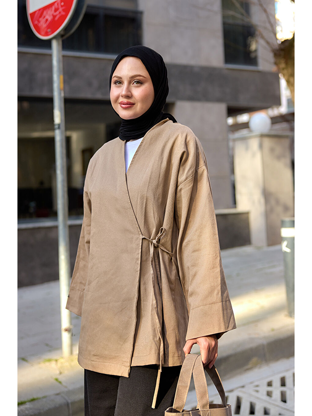 Bej Kadın Yandan Bağlamalı Ceket Vizon-1