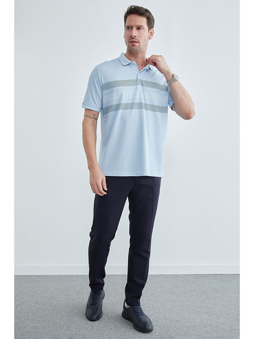 Mavi Şeritli Düğmeli Polo Yaka Tişört-3