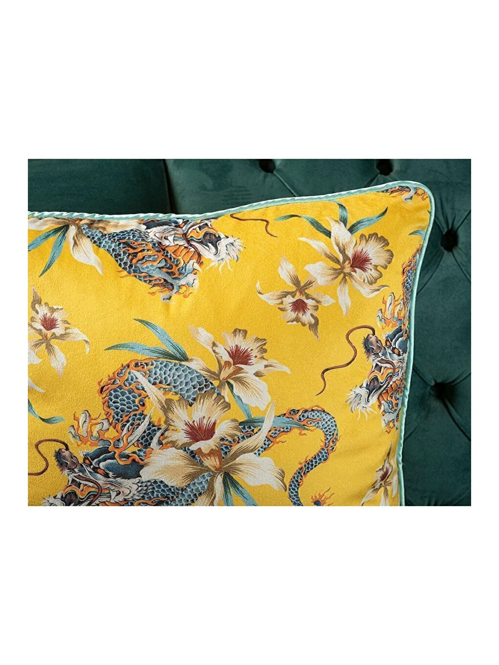Lüks Kadife 43x43 Cm Kırlent Kılıfı Dekoratif Yumuşak Salon Koltuk Avangart Biyeli Sarı-3