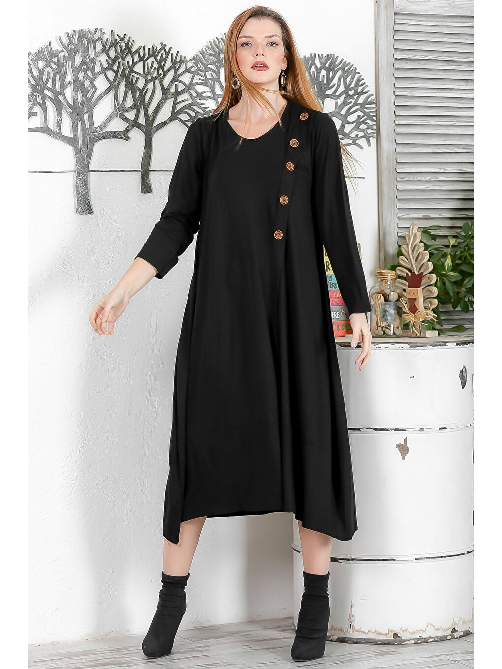 Siyah Yuvarlak Yaka Uzun Kol Düğmeli Casual Salaş Örme Elbise-2