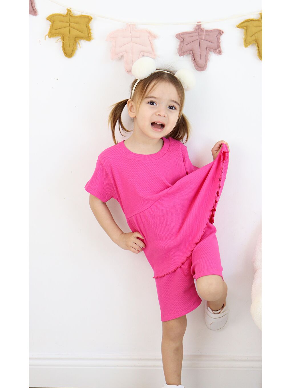 Fuşya Fırfırlı Şortlu Takım-1