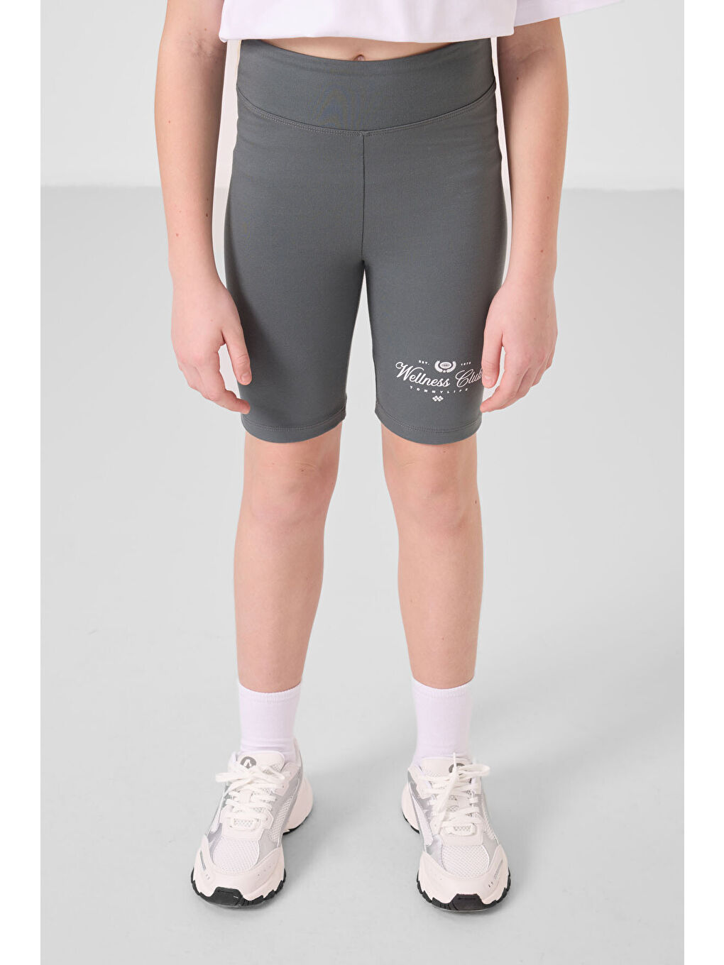 Beyaz-Haki Pamuklu O Yaka Standart Fit Baskılı Kız Çocuk Tayt Takım - 75190-1