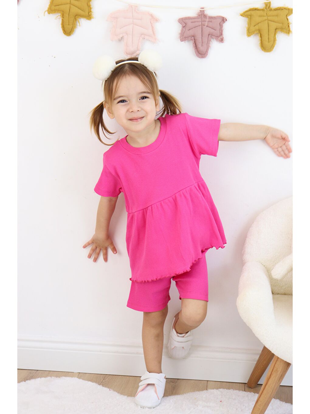 Fuşya Fırfırlı Şortlu Takım-5