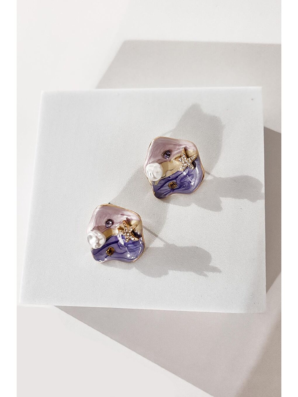 Sarı Taşlı Deniz Yıldızı ve İnci Detaylı Mineli Küpe-5