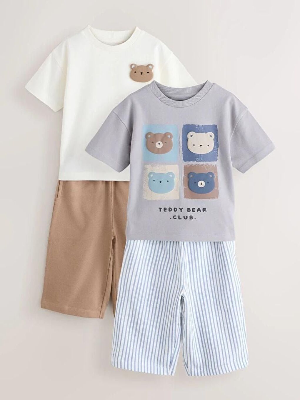 Karışık Unisex Çocuk Pamuklu Ayıcık Baskılı 4 Parça Tişört Şort Takım Seti - Çizgili Ve Düz Alt Parçalı
