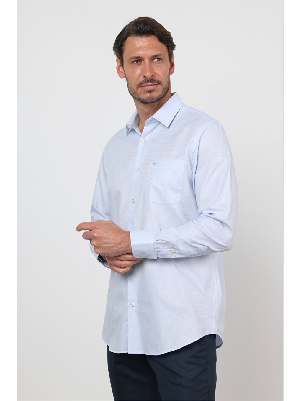 Mavi Sert Yaka Uzun Kol Cepli Comfort Fit %100 Pamuk Gömlek 1004260171-2