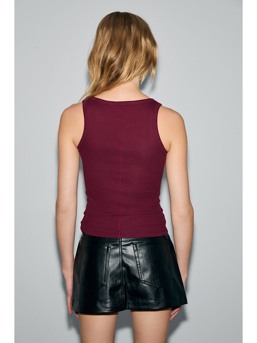 Lıllesol Kadın Fitilli Görünümlü Slim Fit Vücuda Oturan Havuz Yakalı Pamuklu Basic Bordo Atlet-6