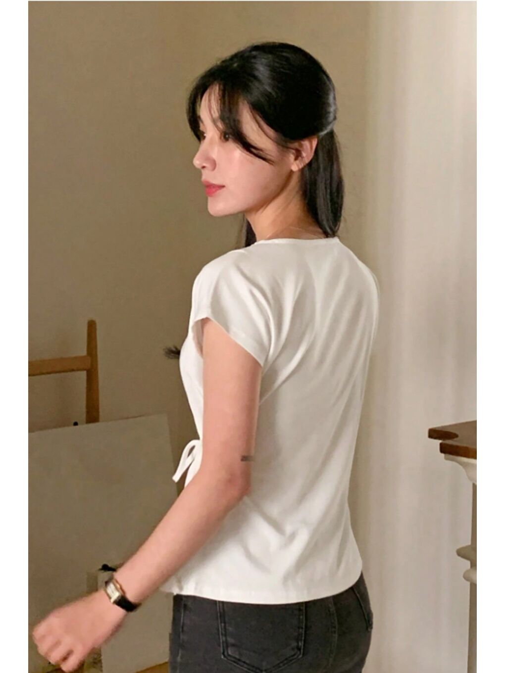 Beyaz Kadın Yan Bağlama Detaylı Tişört-6