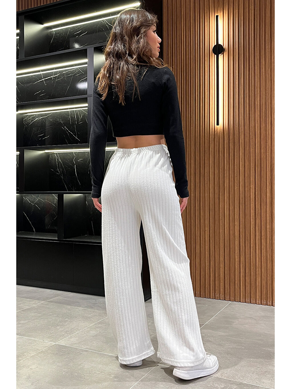 Beyaz Kadın Bol Paça Fitilli Pantolon-3