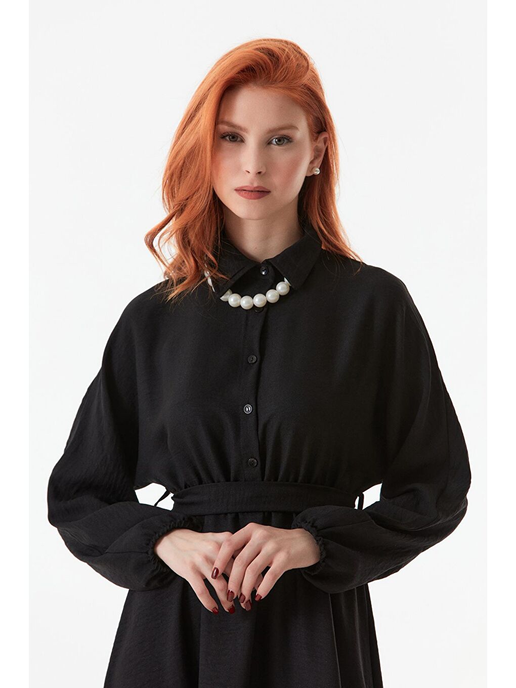 Siyah Kuşaklı Gömlek Yaka Elbise-2