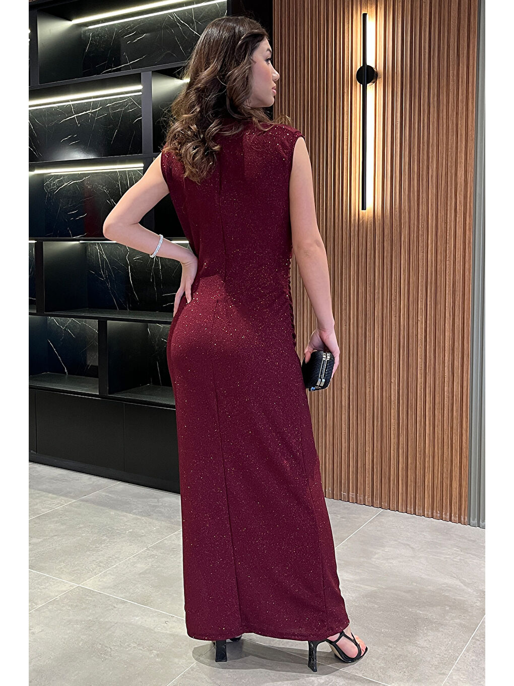 Bordo Sim Detaylı Drapeli Abiye Elbise-3