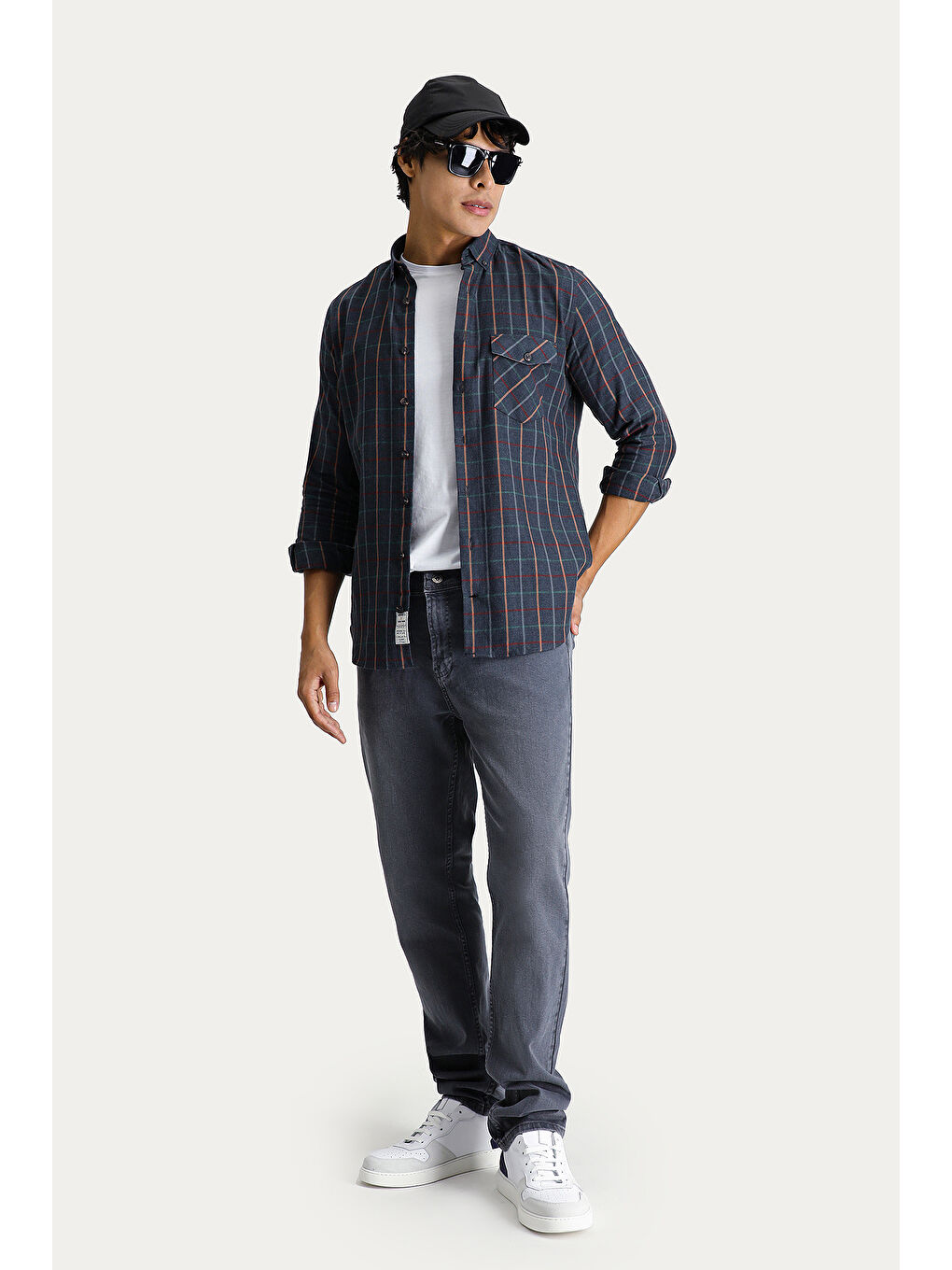 Haki Uzun Kol Slim Fit Dar Kesim Ekose Spor Pamuk Düğmeli Yaka %100 Pamuk Gömlek