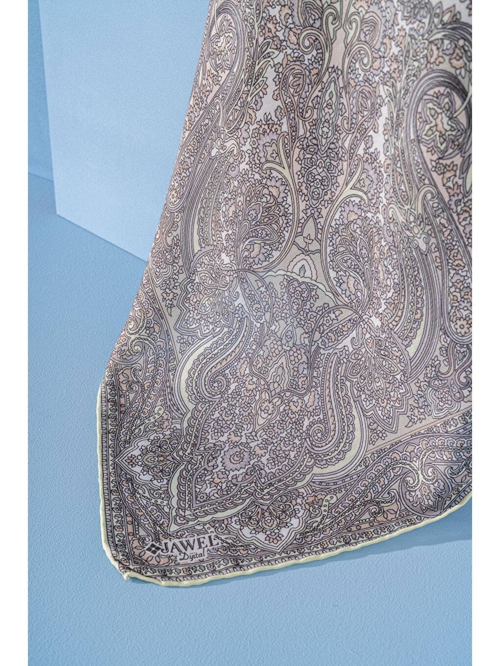 Yeşil Kadın Spring Soft Barissa Eşarp-1