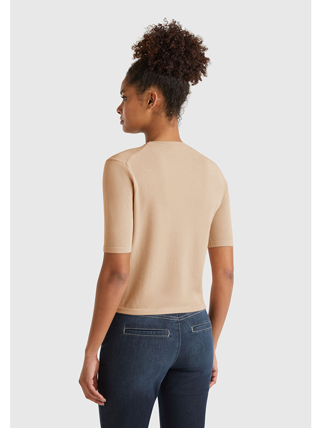 Kadın Bej Streç Kumaşlı Önü Cepli Relax Fit Bisiklet Yaka Kazak-2