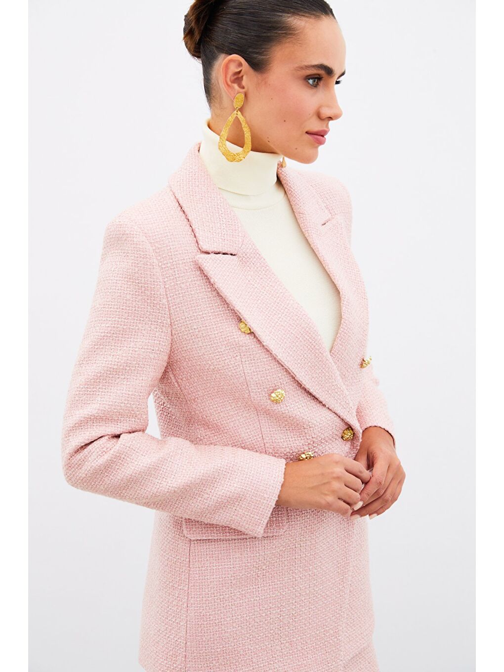 Pembe Düğme Detaylı Tüvit Ceket - Pudra