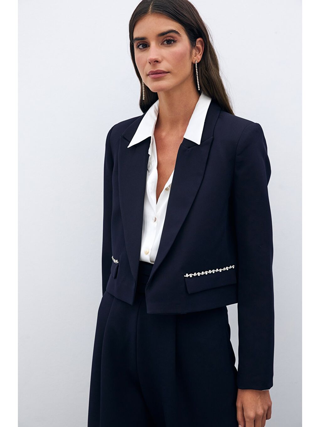 Cep Taş Detaylı Kısa Ceket - Lacivert-4