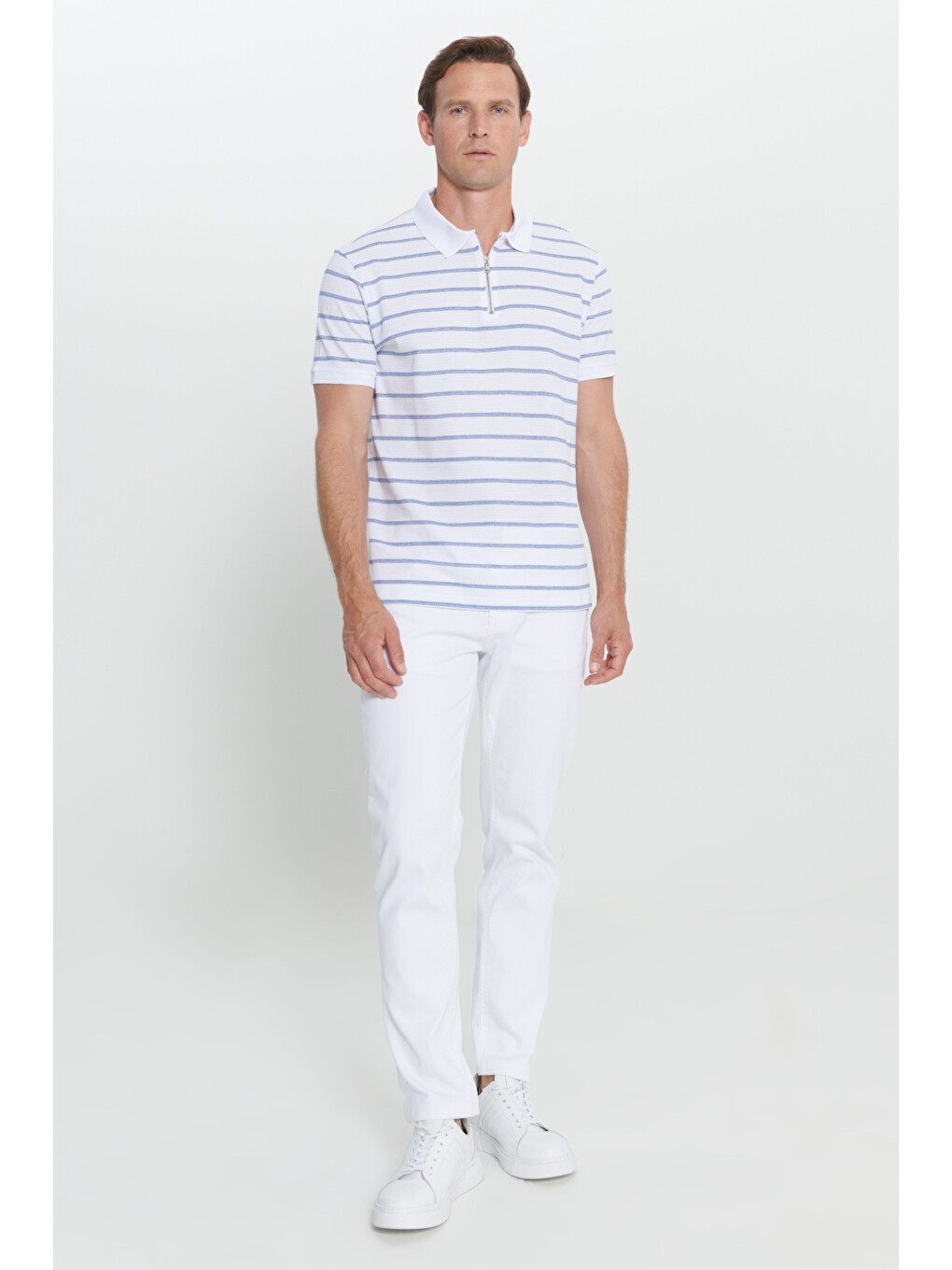 Erkek Beyaz-lacivert Slim Fit Dar Kesim Pamuklu Çizgili Polo Yaka Tişört-1