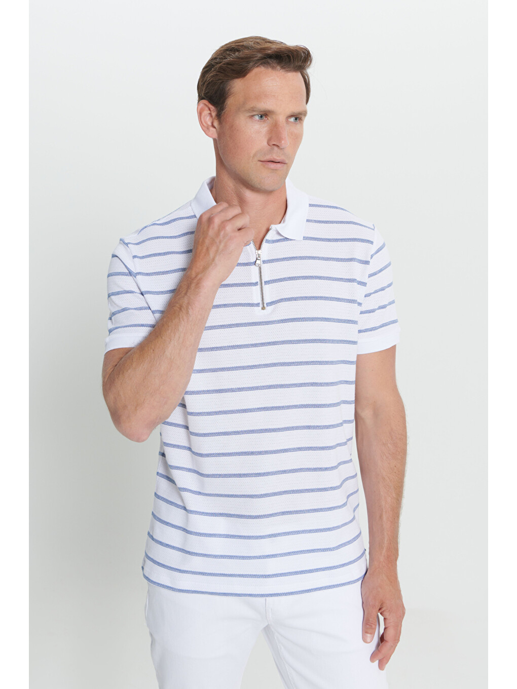 Erkek Beyaz-lacivert Slim Fit Dar Kesim Pamuklu Çizgili Polo Yaka Tişört-2